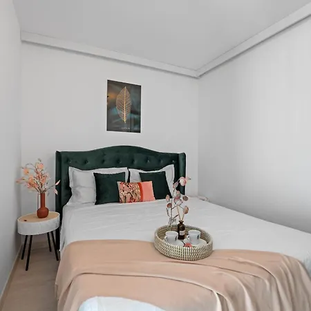Apartament Kesem - The Velvet With Ground Level Indoor Parking