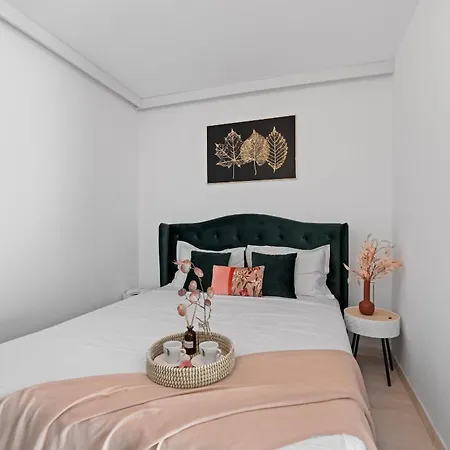 Kesem - The Velvet With Ground Level Indoor Parking Apartamento Bucareste