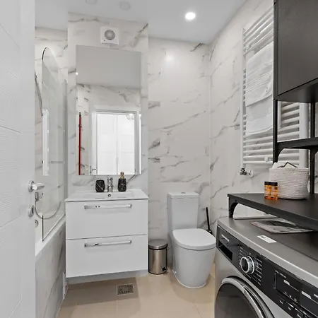 Kesem - The Velvet With Ground Level Indoor Parking *