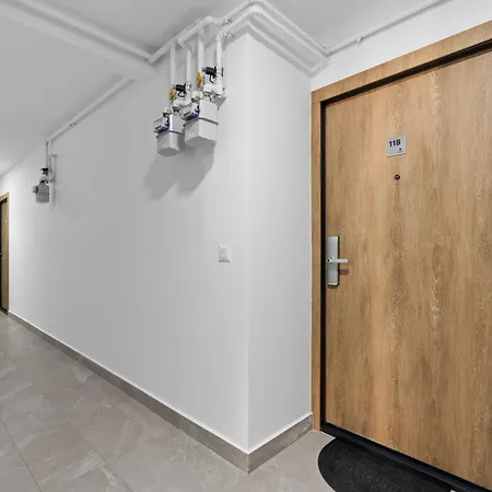 Kesem - The Velvet With Ground Level Indoor Parking بوخارست