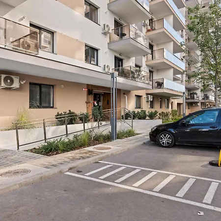 Kesem - The Velvet With Ground Level Indoor Parking *
